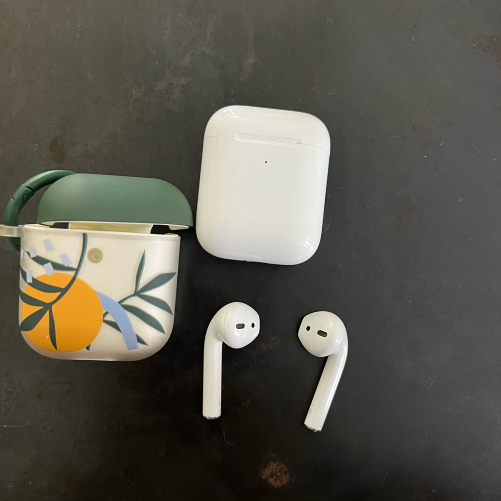 Apple AirPods (2nd Gen) with carrying case